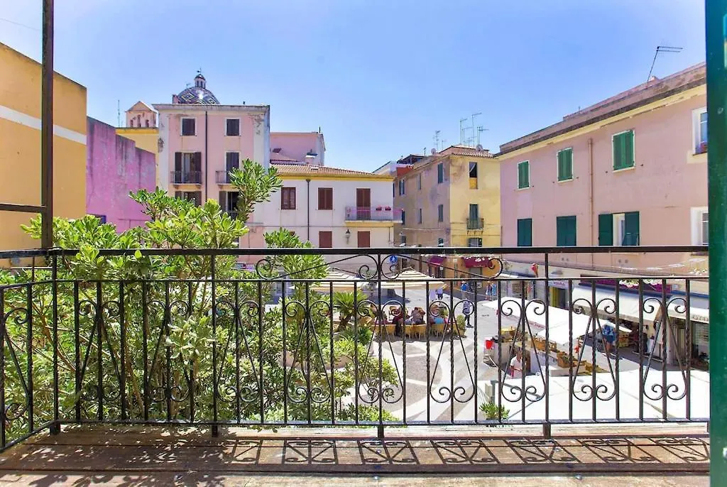 Alghero Appartamento Medina Per 6 Ospiti In Centro Storico location